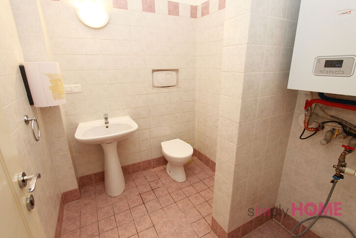 Pronájem kancelářské prostory, 81,5m2, ul. Tyršova, Praha 2