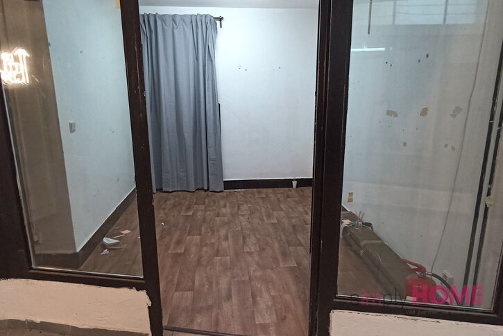 Pronájem obchodních prostor, 9 m2, ul. Milady Horákové, Praha 7 - Holešovice