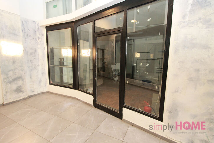 Pronájem obchodních prostor, 9 m2, ul. Milady Horákové, Praha 7 - Holešovice