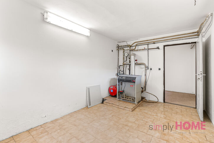 Prodej rodinný dům 5+1/2x balkón + garáž, 188 m2 m2, ul. K Šedivce, Praha 6 - Nebušice