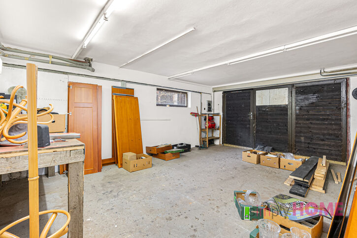 Prodej rodinný dům 5+1/2x balkón + garáž, 188 m2 m2, ul. K Šedivce, Praha 6 - Nebušice