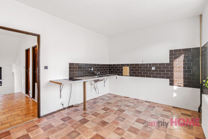 Prodej rodinný dům 5+1/2x balkón + garáž, 188 m2 m2, ul. K Šedivce, Praha 6 - Nebušice