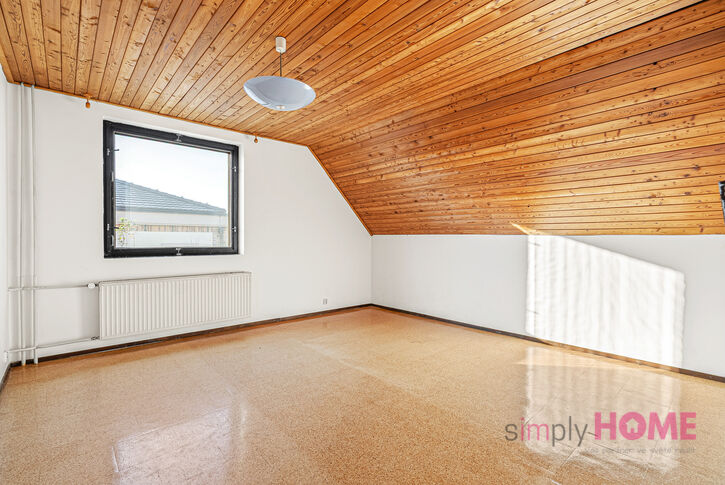 Prodej rodinný dům 5+1/2x balkón + garáž, 188 m2 m2, ul. K Šedivce, Praha 6 - Nebušice